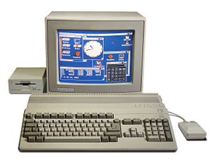 Amiga1000发布于1985年7月23日